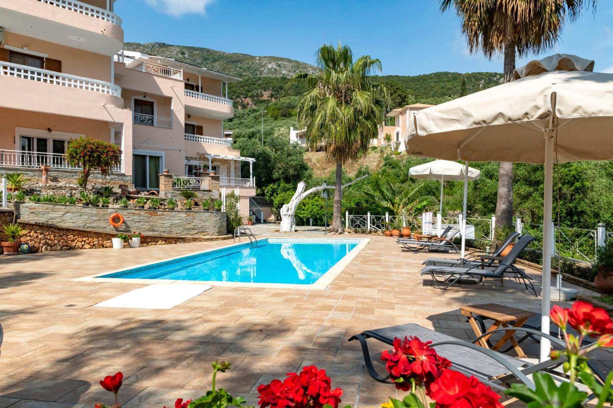 Aparthotel Golden Sun Párga Zewnętrze zdjęcie