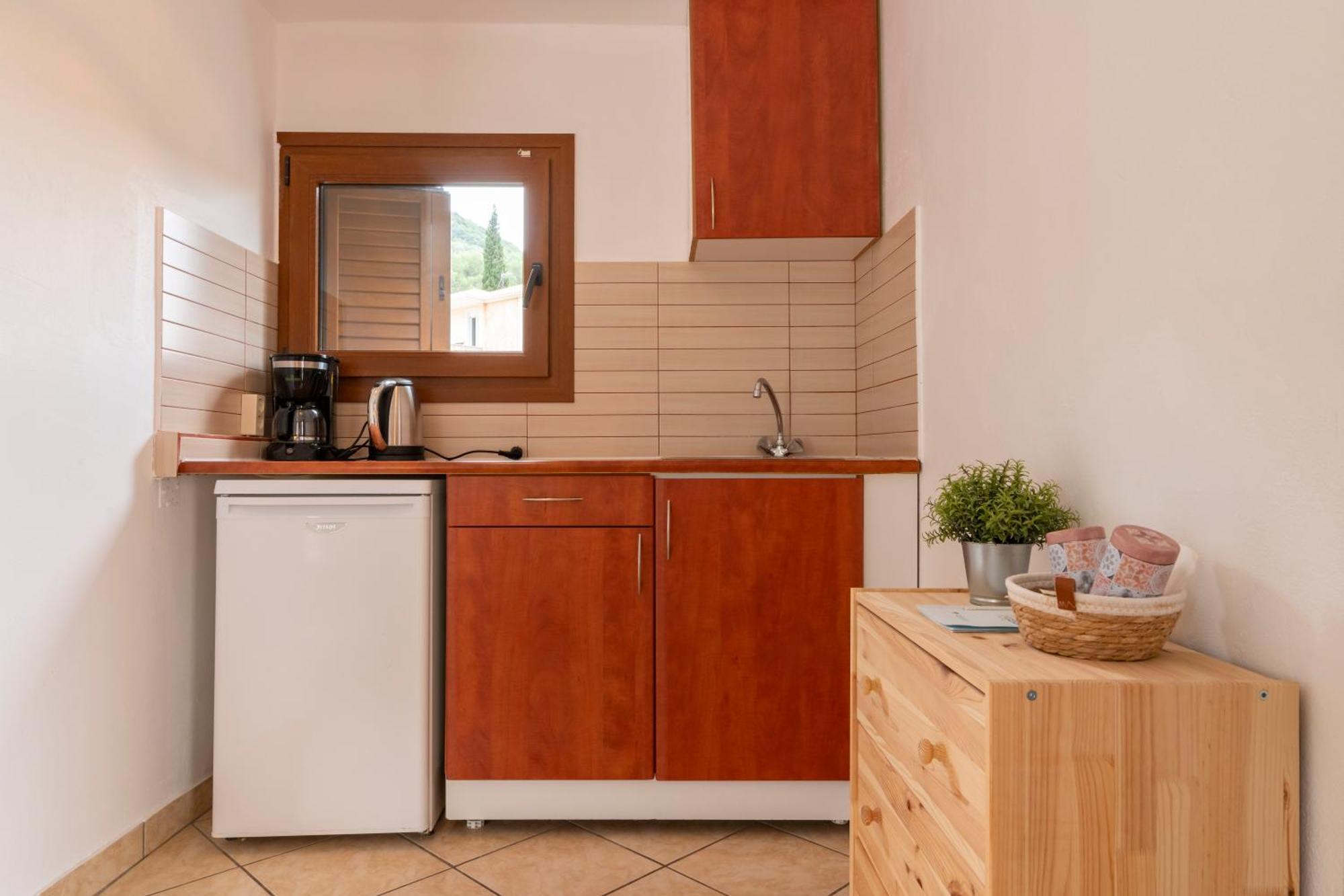 Aparthotel Golden Sun Párga Zewnętrze zdjęcie
